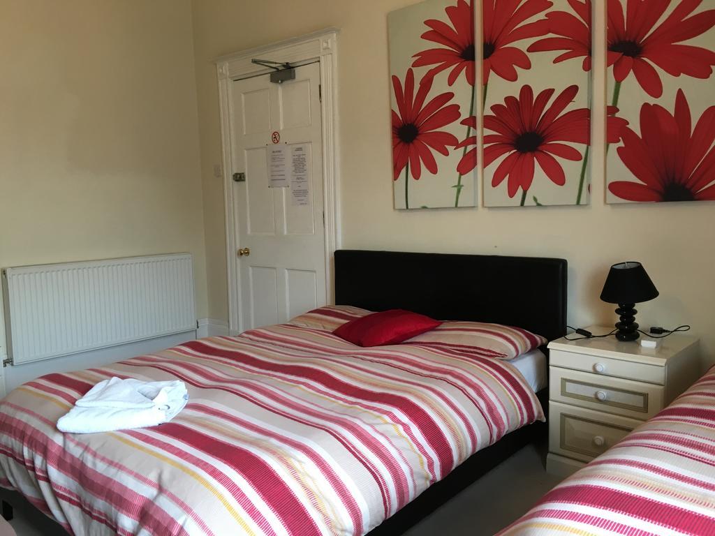 Bentons Guest House Cheltenham Exterior foto